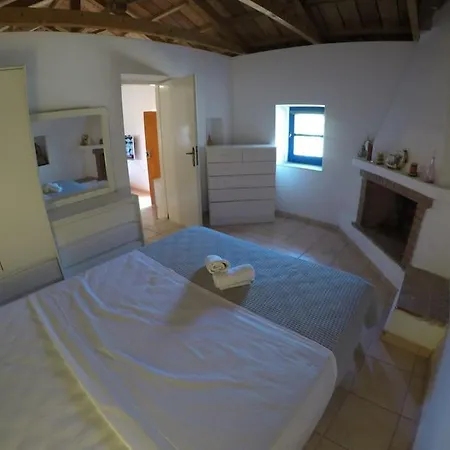 Vakantiehuis Kalamitsi House 1