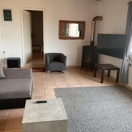 Vakantiehuis Kalamitsi House 1 *